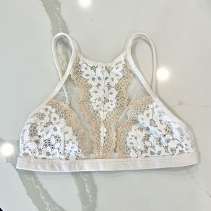 Victoria's Secret Body by Victoria High Neck Halter Bralette White XS NWOT